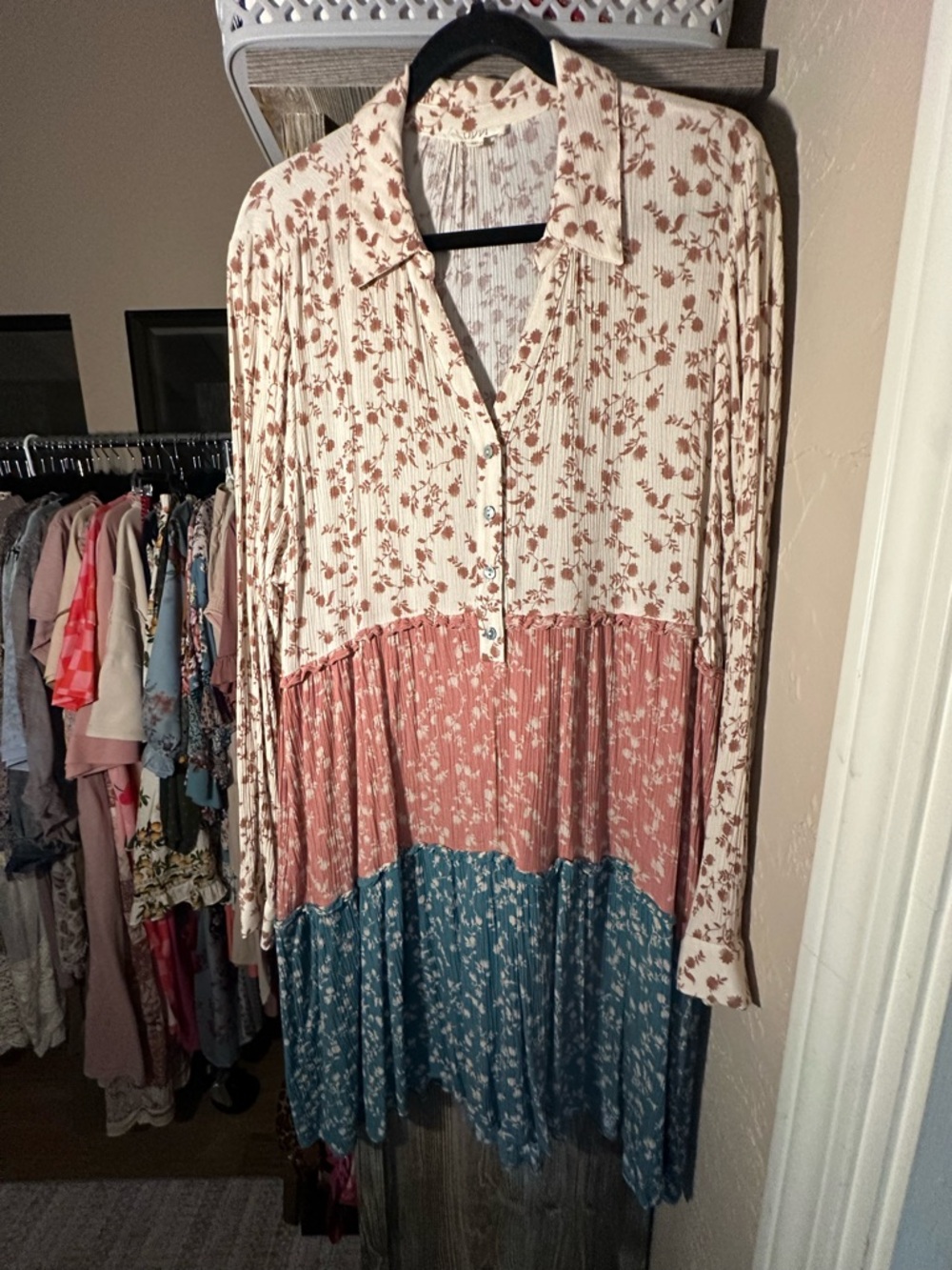 ODDY Floral Tiered Midi Dress in Cream, Rust & Teal